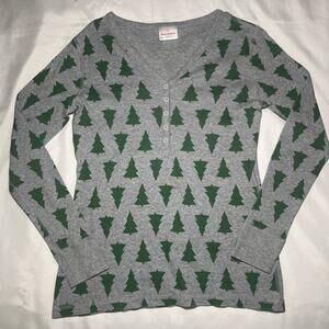 Hanna Andersson Pajama Top Size M Women Snap Organic Cotton Gray Holiday Trees